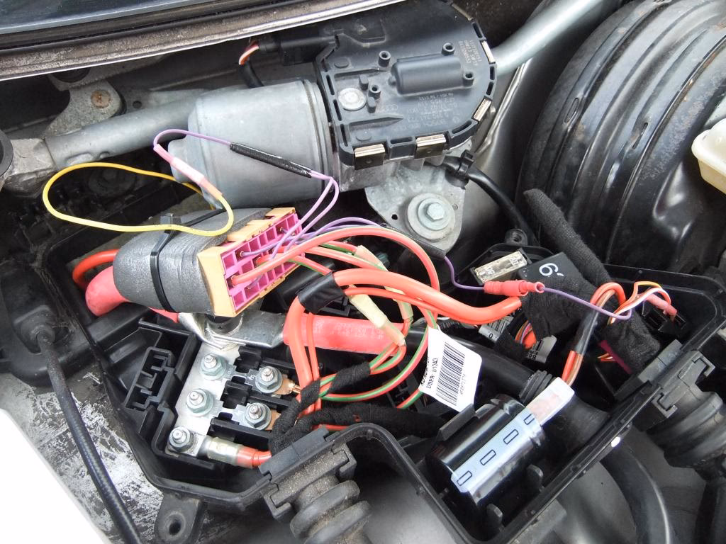 Dlaczego klimatyzacja jest włączona, a wentylator nie działa?