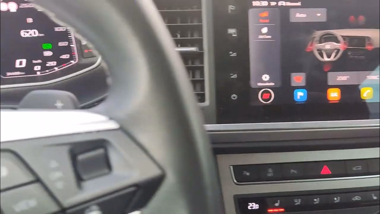 Jak włączyć podgrzewaną przednią szybę w fotelu Ateca?