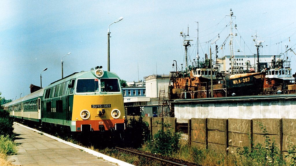 Gdzie najszybciej pociągiem nad morze z Katowic?