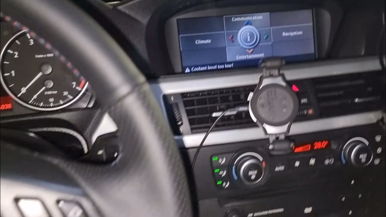 Co oznacza czerwony wykrzyknik w BMW E90?