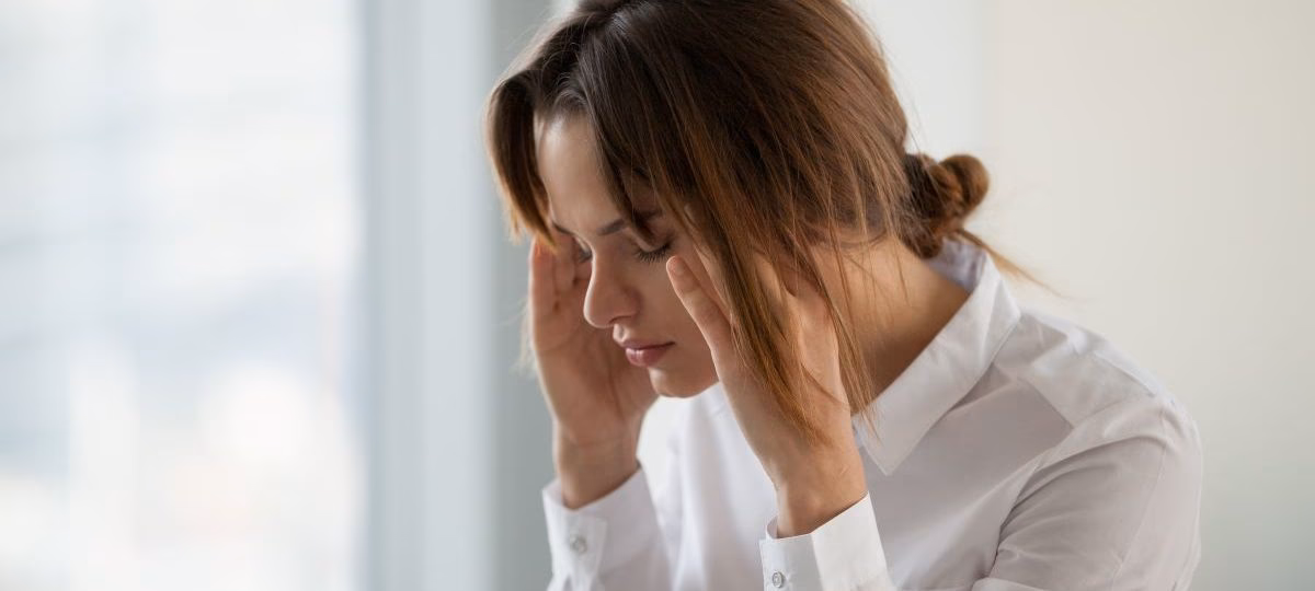 Od czego ból głowy i wymioty?