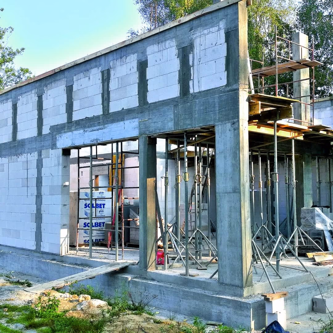 Jak długo może trwać przerwa w budowie?