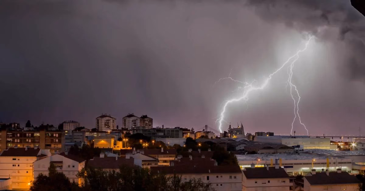 Czy burza może uszkodzić Twoją klimatyzację?
