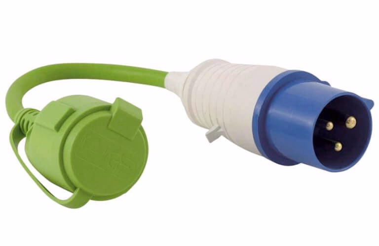 Jak jest podgrzewana wodą w przyczepie kempingowej?