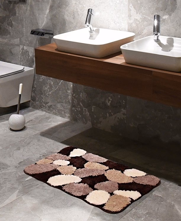 Co do łazienki na podłogę zamiast dywanika?