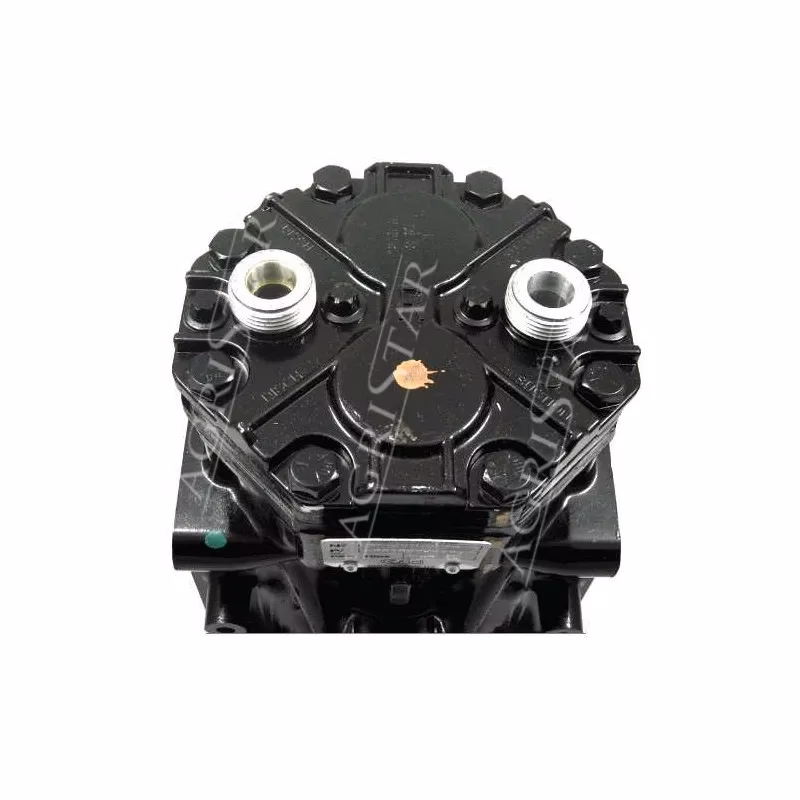 Ile oleju wchodzi do silnika Claas Dominator?