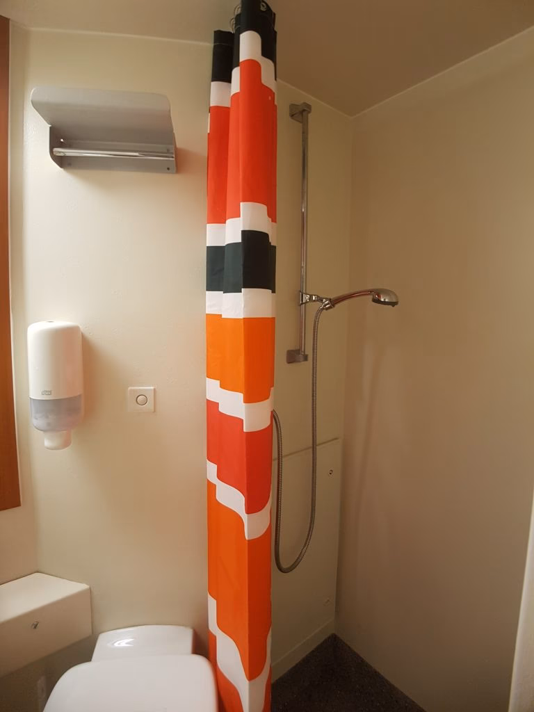 Czy na statkach Stena Line jest dyskoteka?