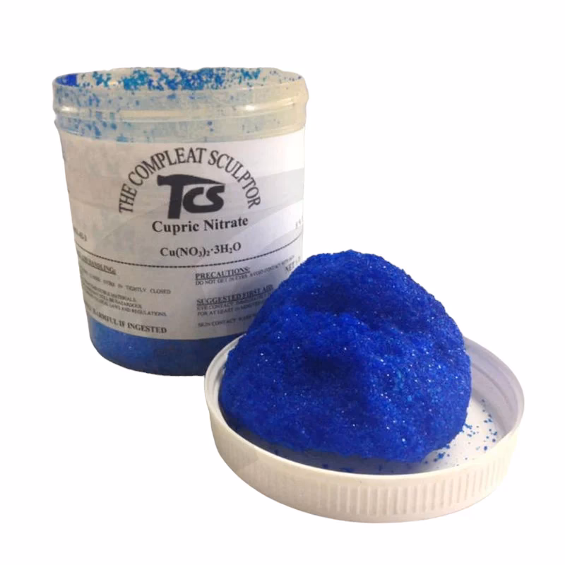 Co się dzieje, gdy Cu(NO3)2 ulega spaleniu?