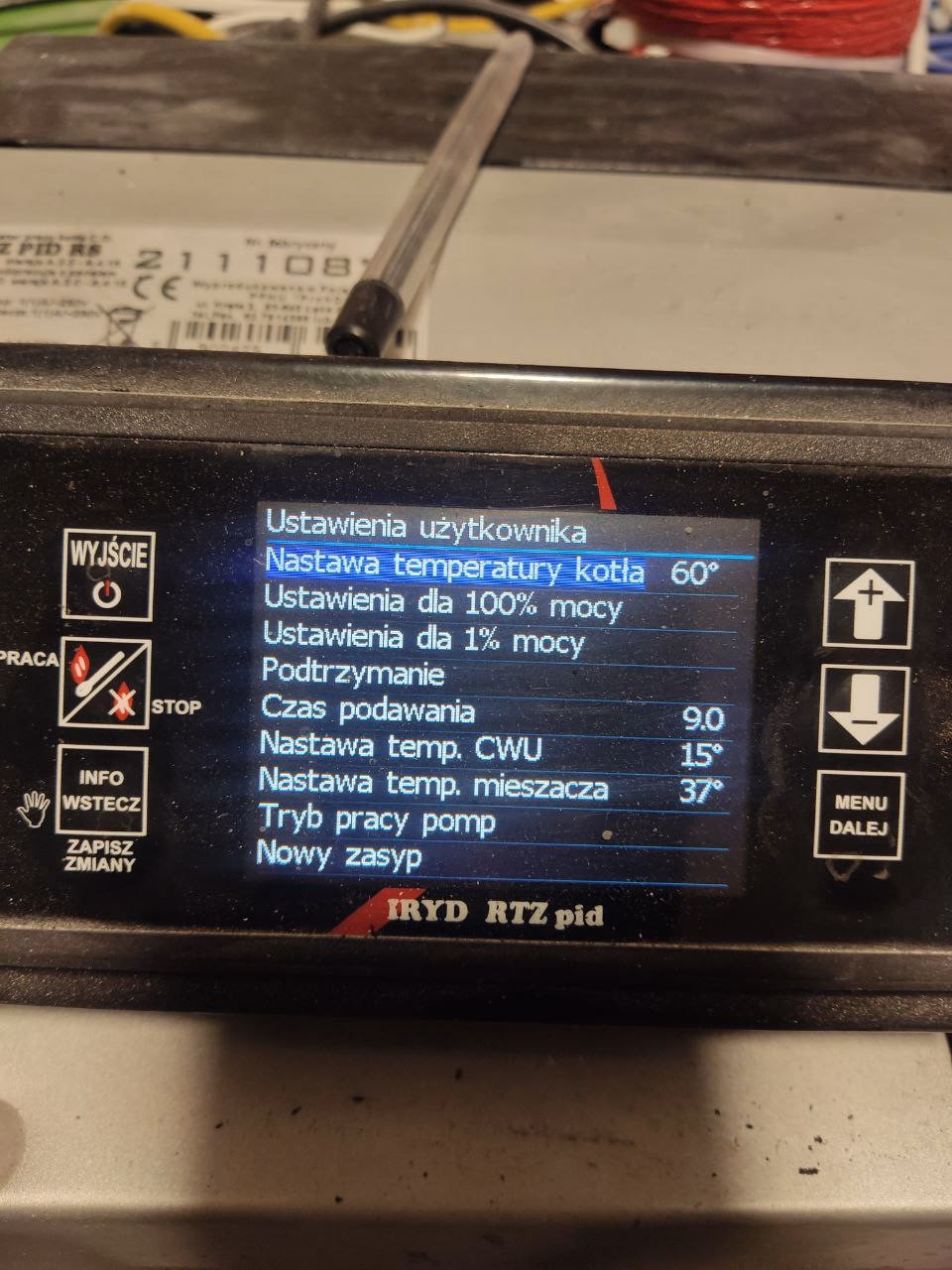 Czy piec na pellet powinien się wyłączać?