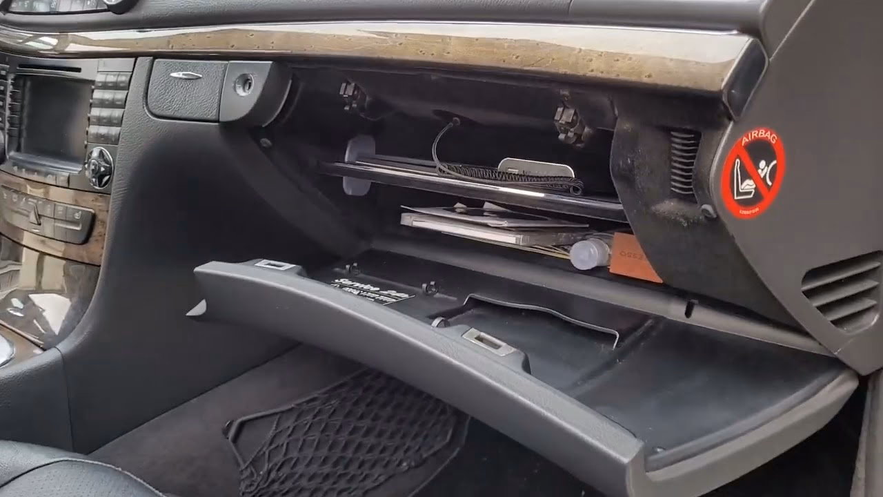 Jak często powinienem wymieniać filtr kabinowy w moim Mercedesie?