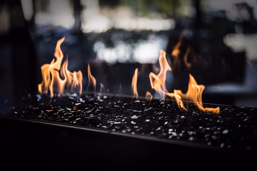 Czy do kominka na biopaliwo potrzebny jest komin?