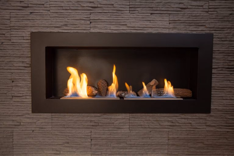 Czy piece na bioetanol potrzebują wentylacji?