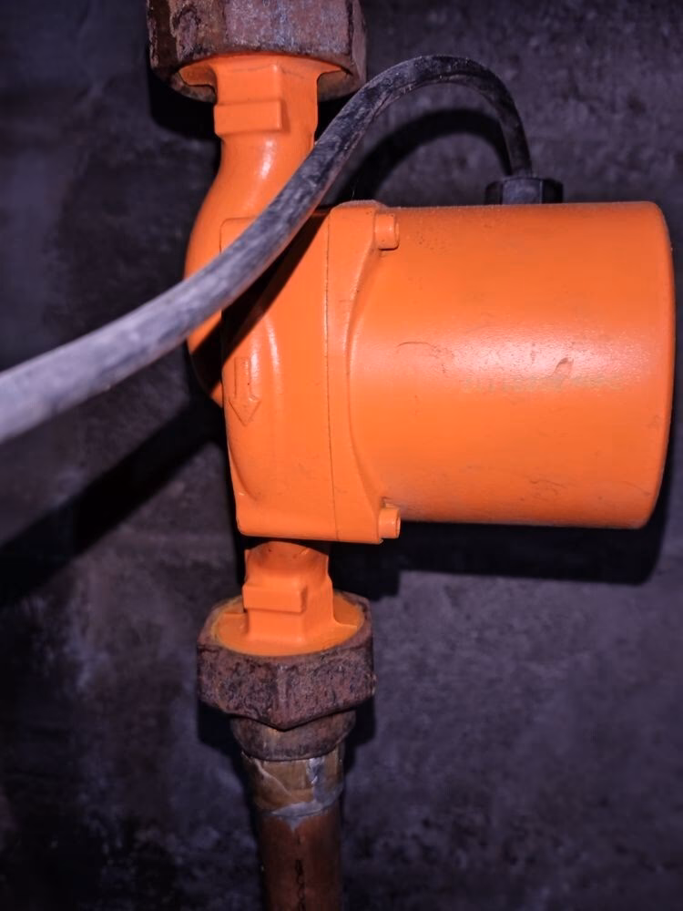 Przy jakiej temperaturze gotuje się woda w piecu?