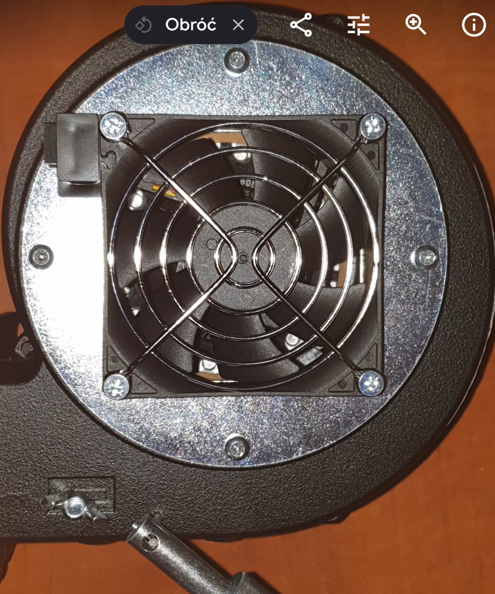 Jak wyczyścić wentylator w piecu Defro?