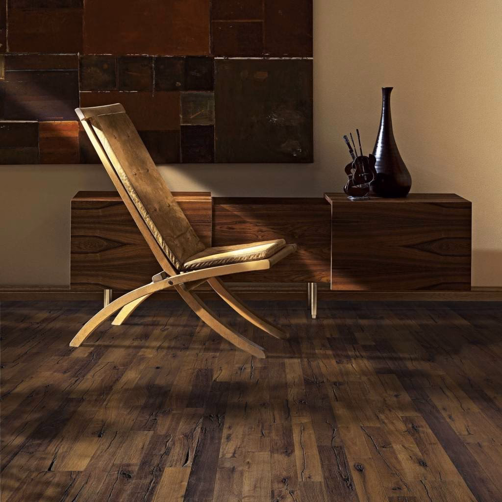 Czy podłoga Kahrs jest wodoodporna?