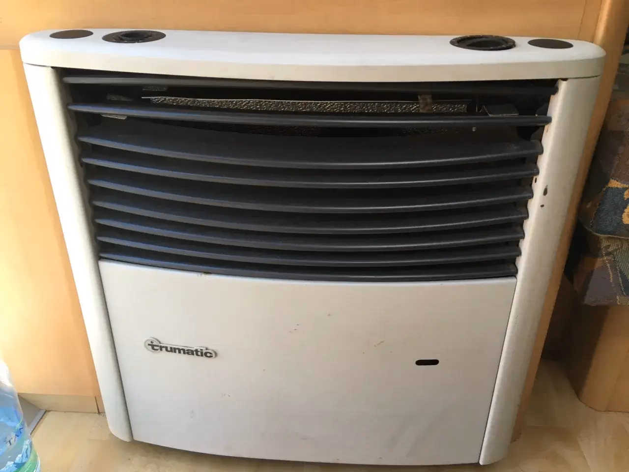 Jak utrzymać ciepło w przyczepach kempingowych?