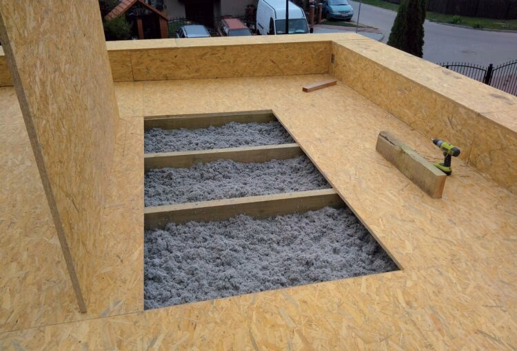 Czym docieplić stropodach?