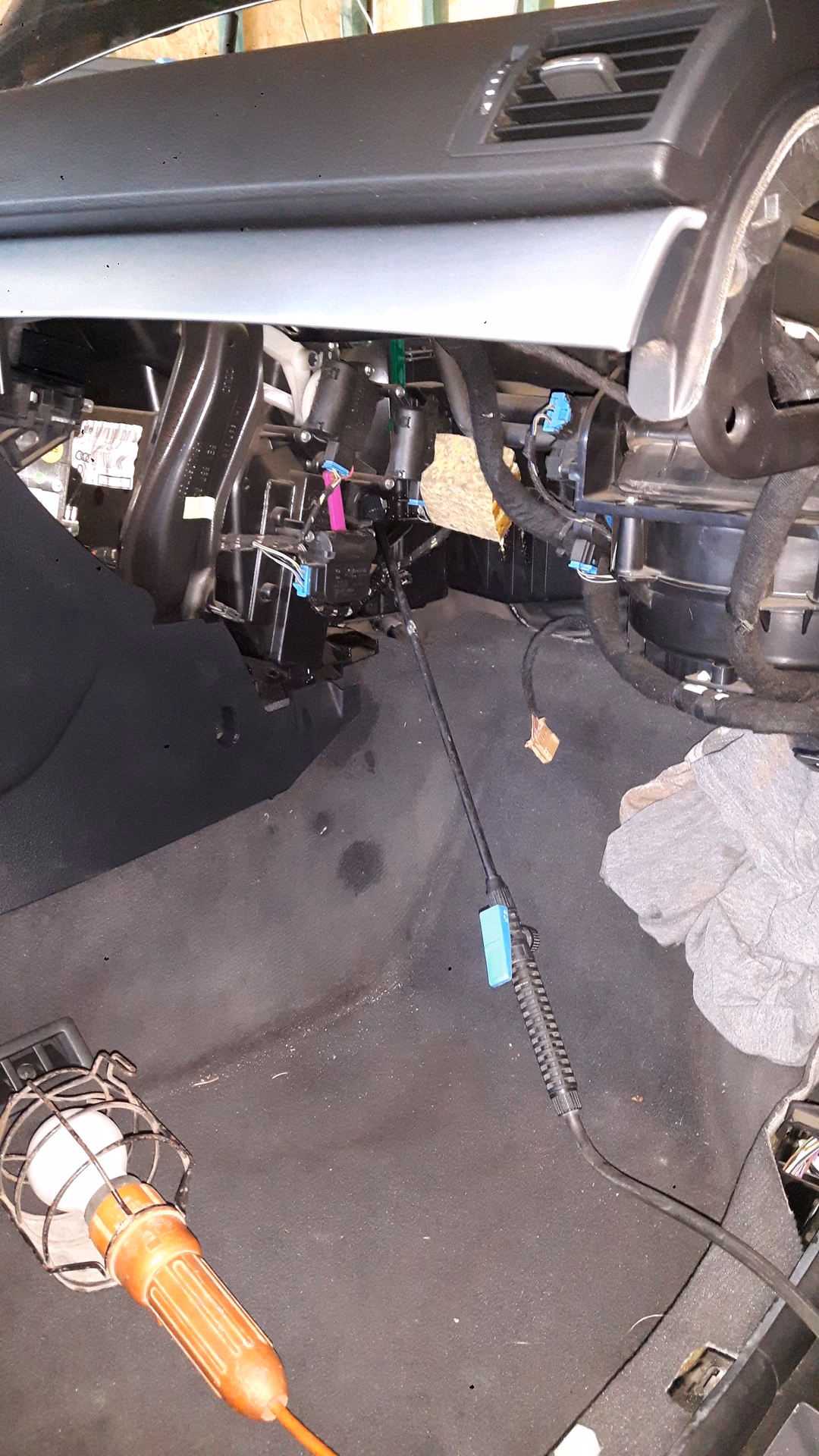 Dlaczego moja klimatyzacja nie działa, gdy jest gorąco?