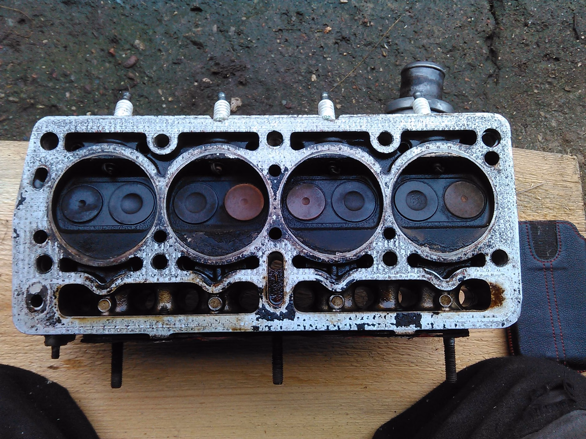 Gdzie jest czujnik uderzeniowy w Fiacie Seicento?