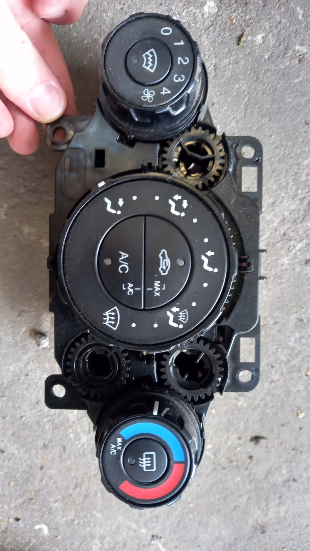 Czym jest tryb eco w Fordzie Fiestcie z 2013 roku?