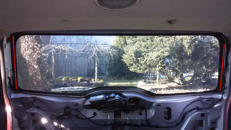 Jak otworzyć zablokowane drzwi w samochodzie Ford Focus?