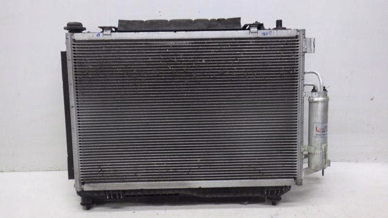 Gdzie wlać wodę w Fordzie Ka?