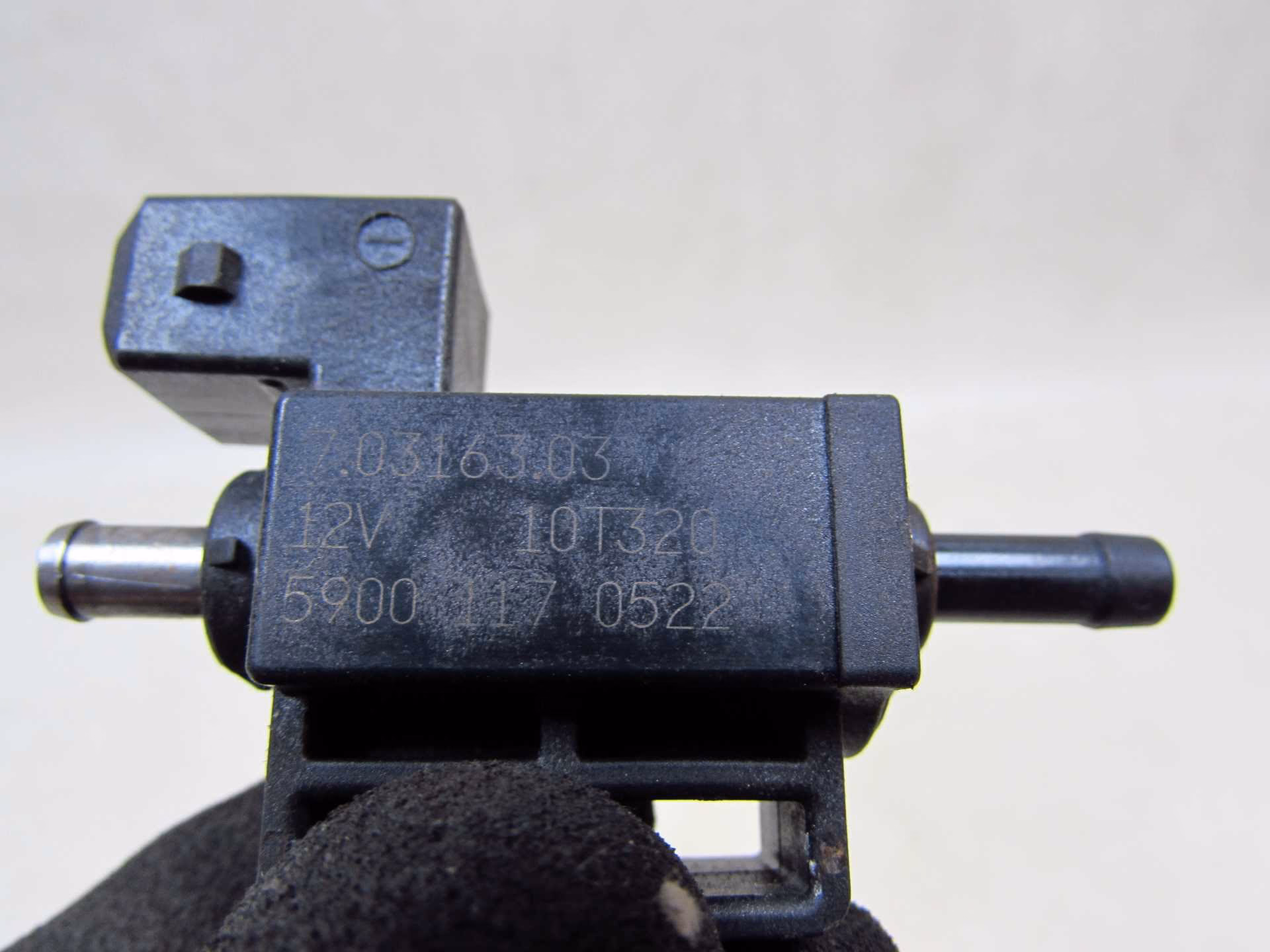 Do czego służy zawór sterujący podciśnieniem?