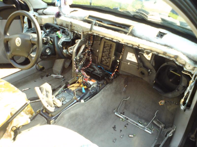 Gdzie jest skraplacz w Passacie B5?