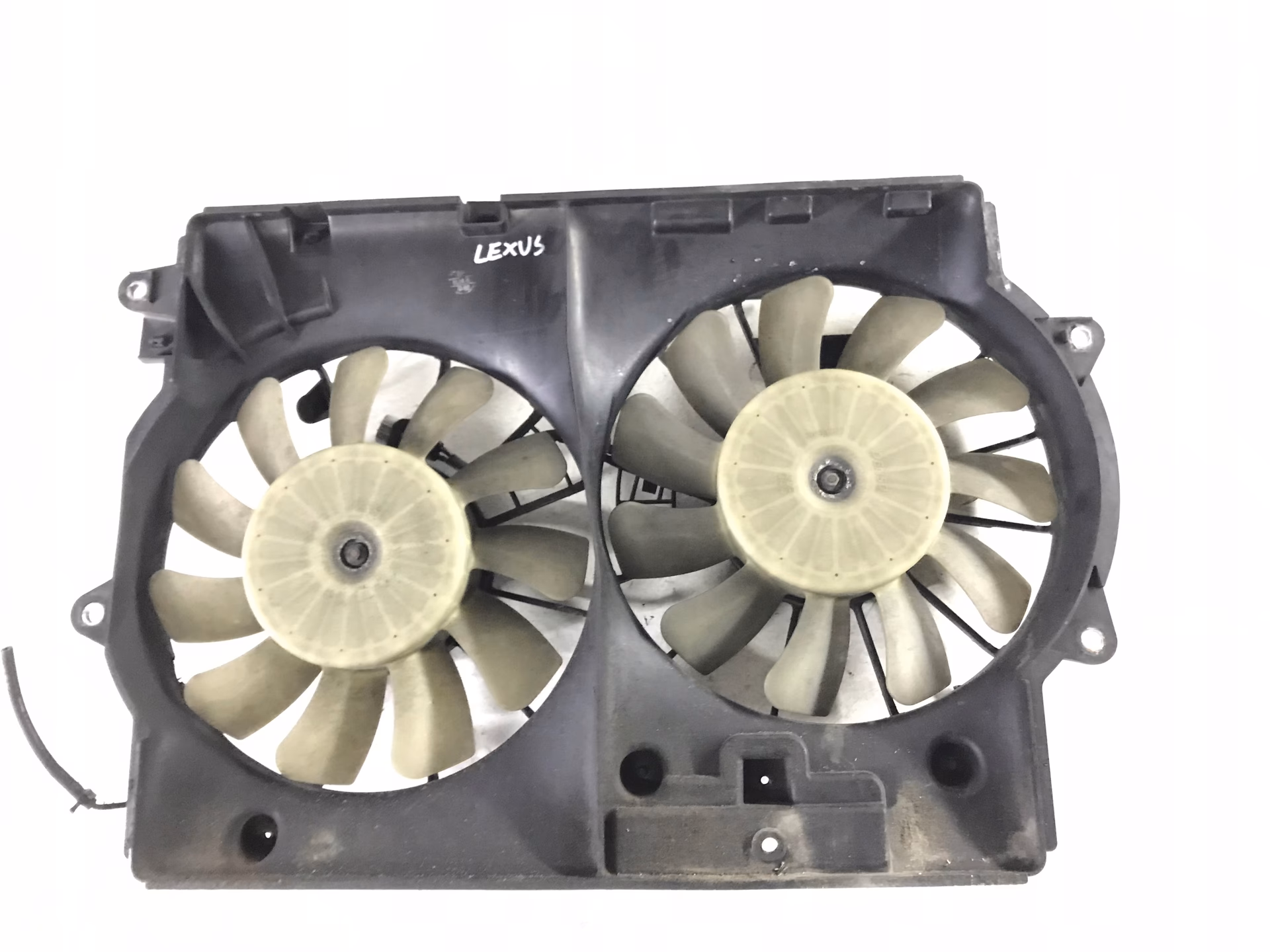 Jaka jest żywotność silnika Lexusa IS250?