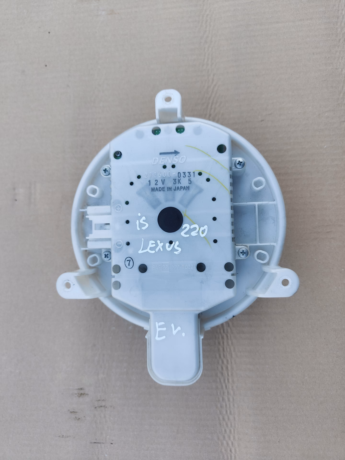 Czy Lexus 220D jest dobry?