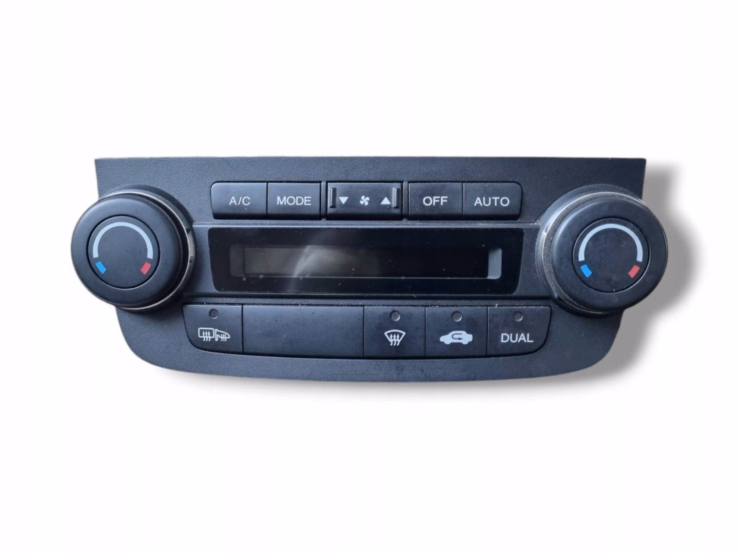 Czy Honda CRV ma klimatyzację?