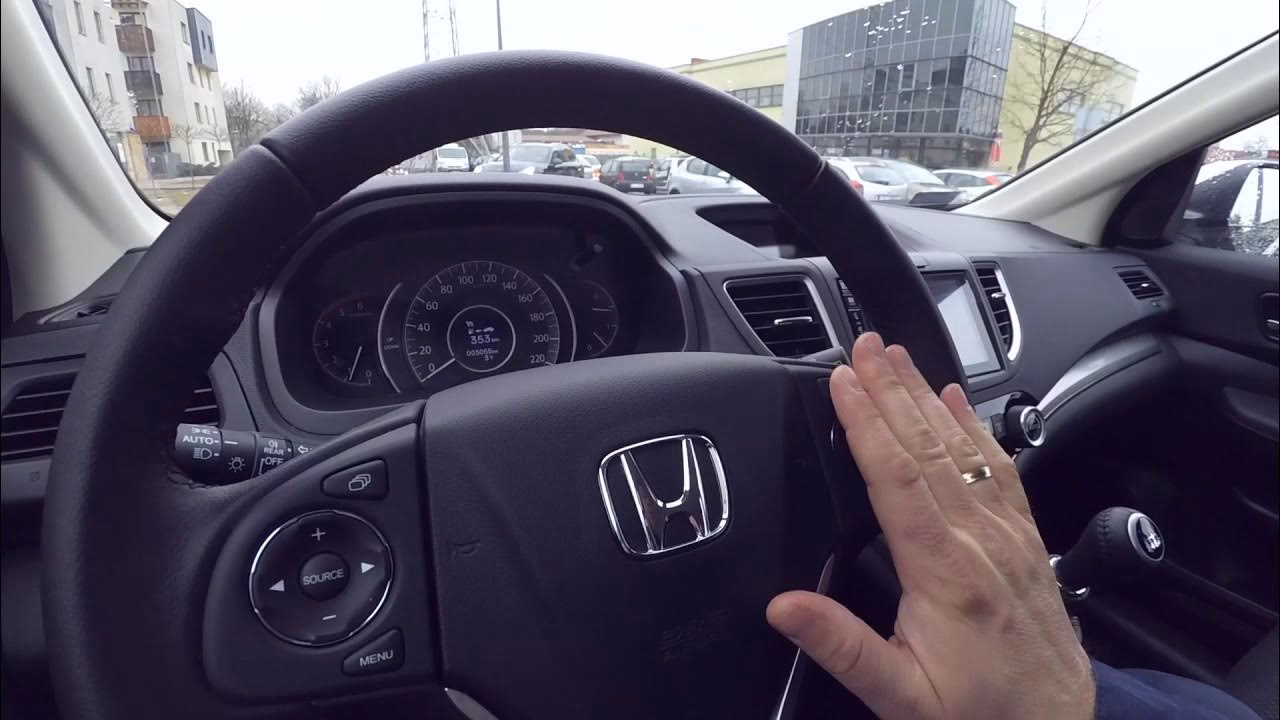 Jak włączyć tempomat w Honda Civic UFO?