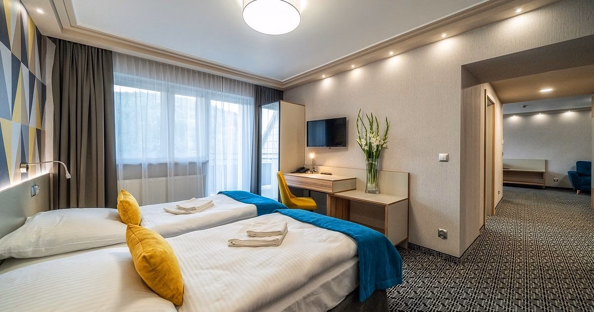 Ile kosztuje basen w hotelu Stok?