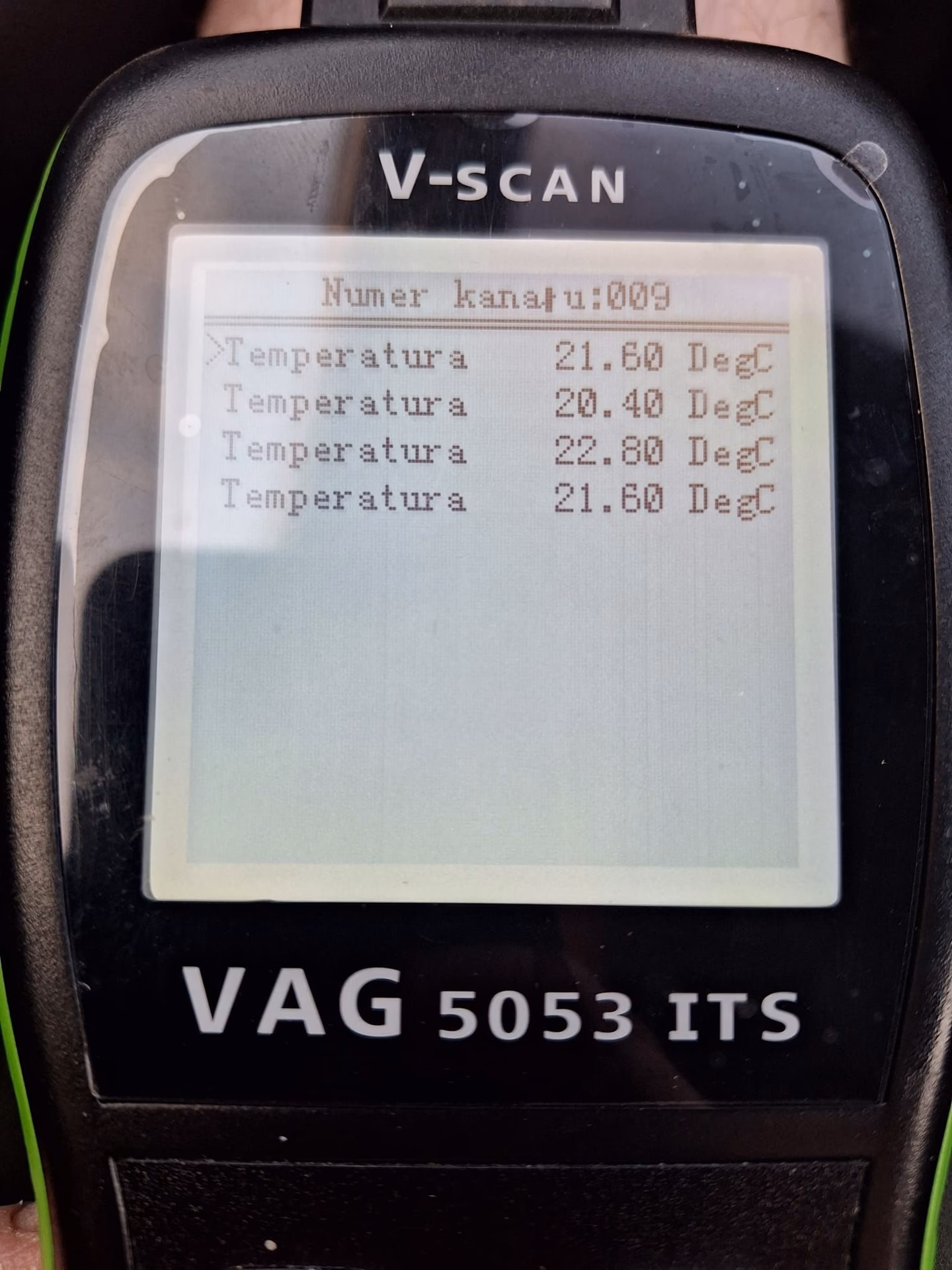 Jaki jest kod błędu e1 w przypadku klimatyzatora typu split marki York?