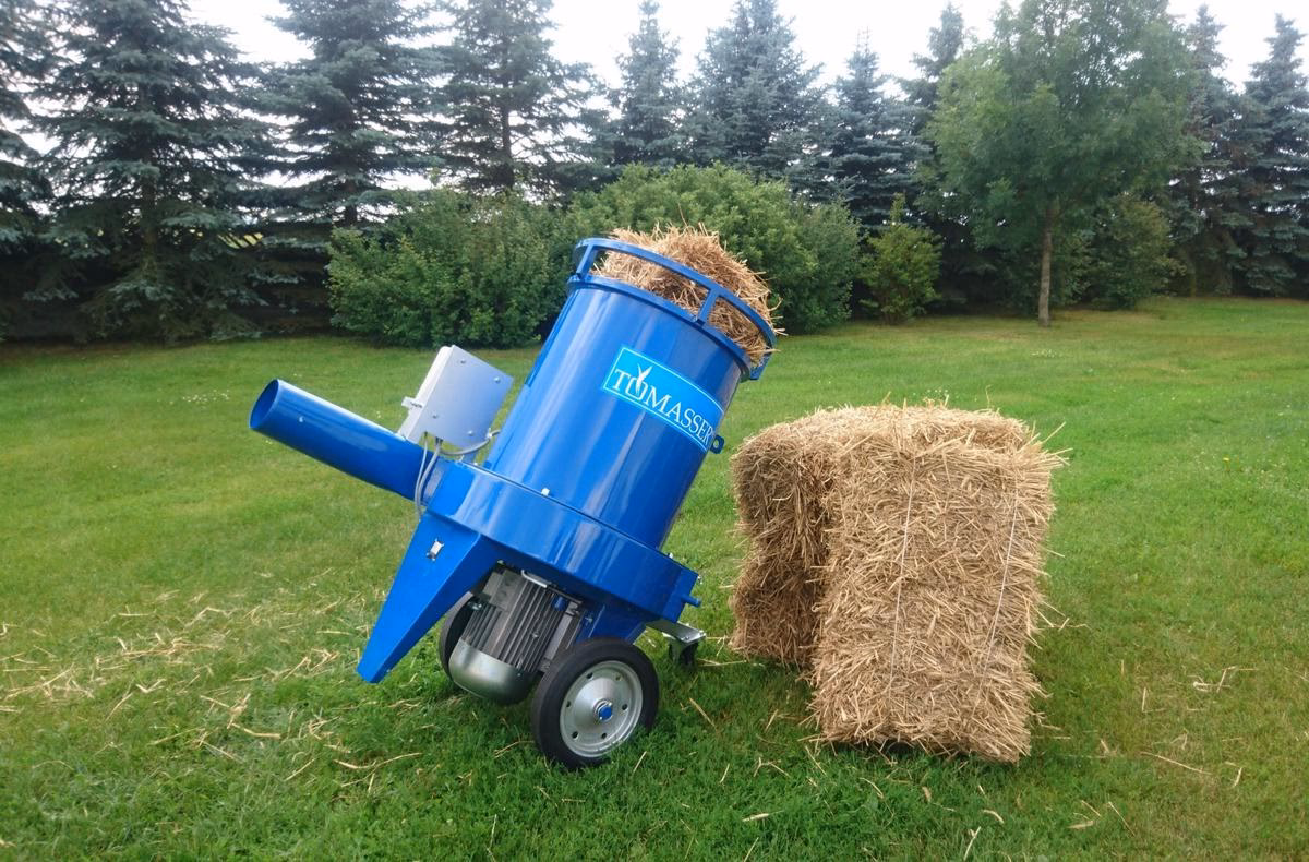 Ile pali się balot słomy?