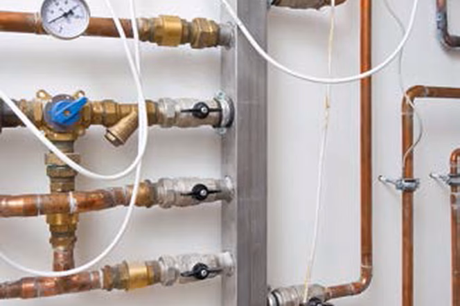 Czy można połączyć dwa grzejniki ze sobą?