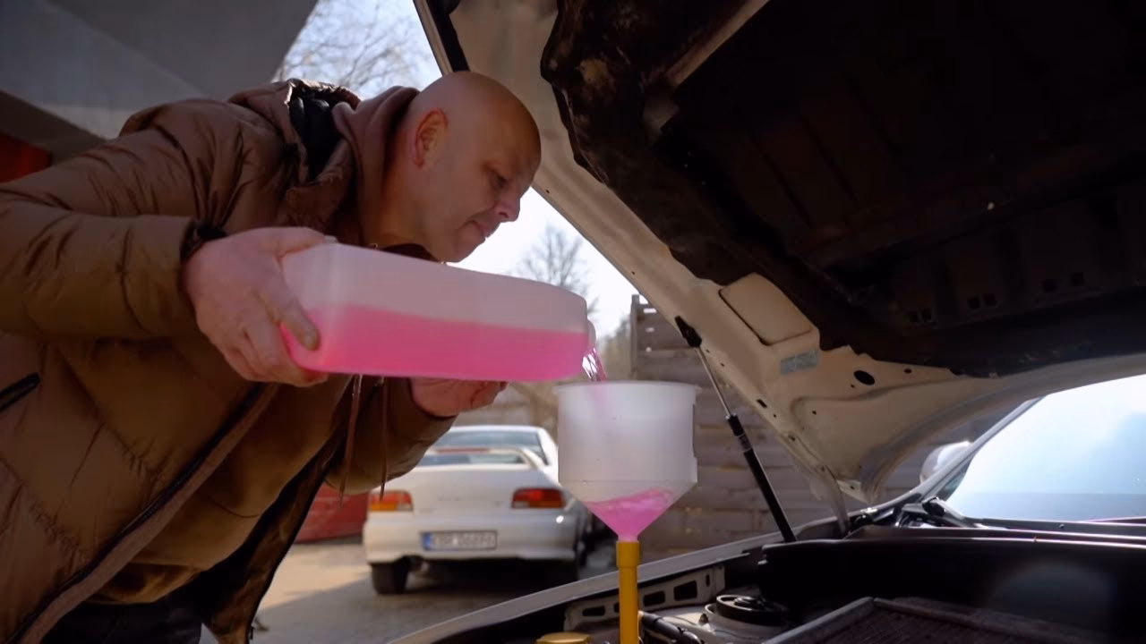 Jak odpowietrzyć układ ogrzewania w samochodzie?