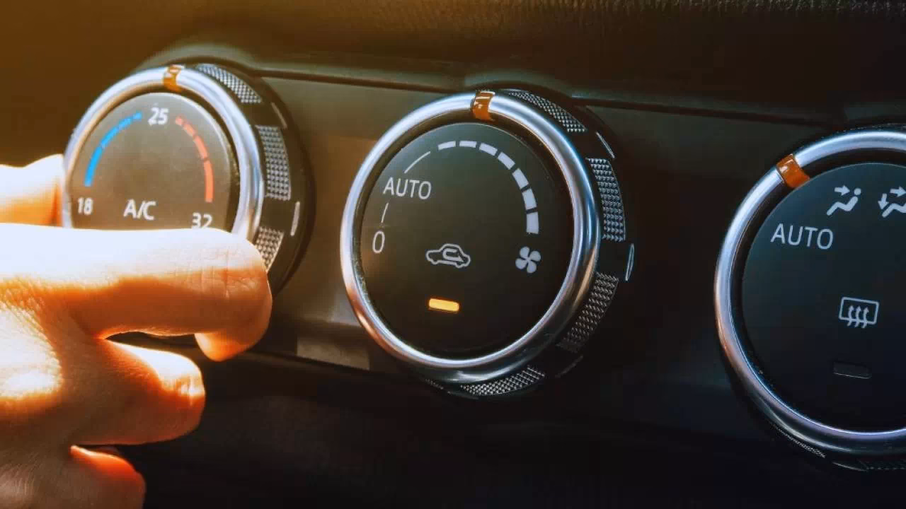 Jak osuszyć samochód z klimatyzacja?