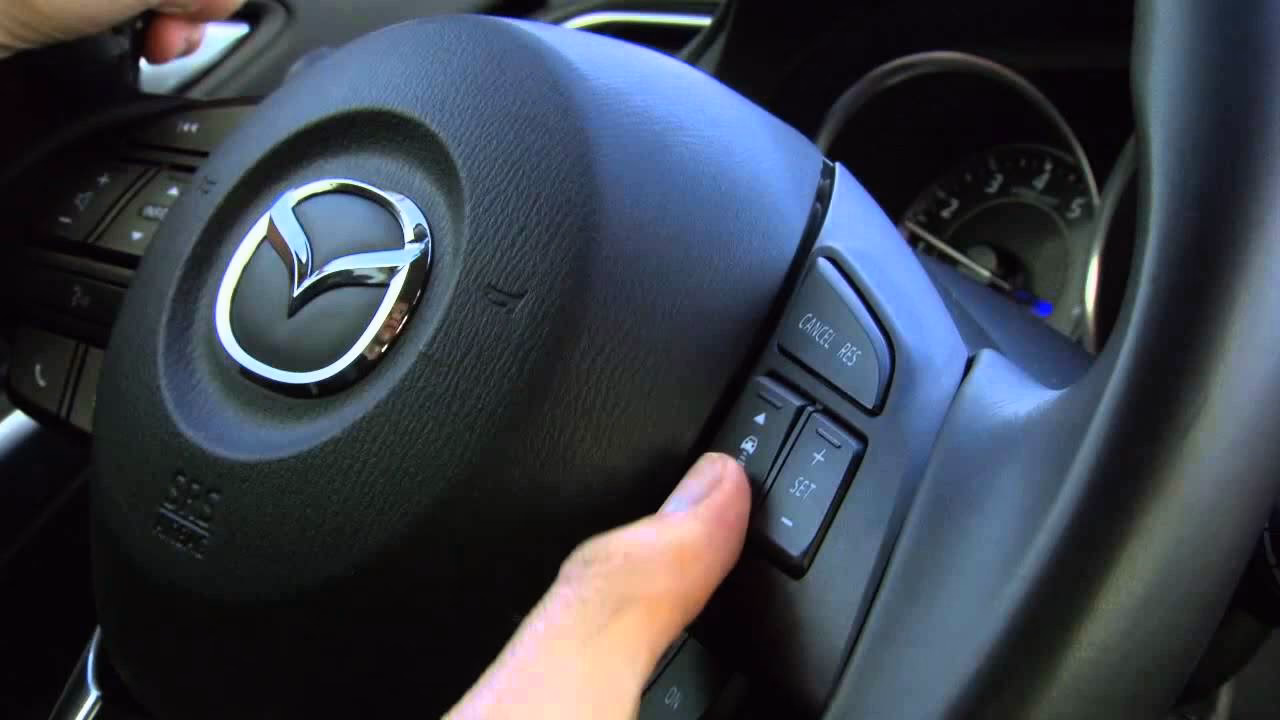 Czy Mazda 6 ma podgrzewane siedzenia?