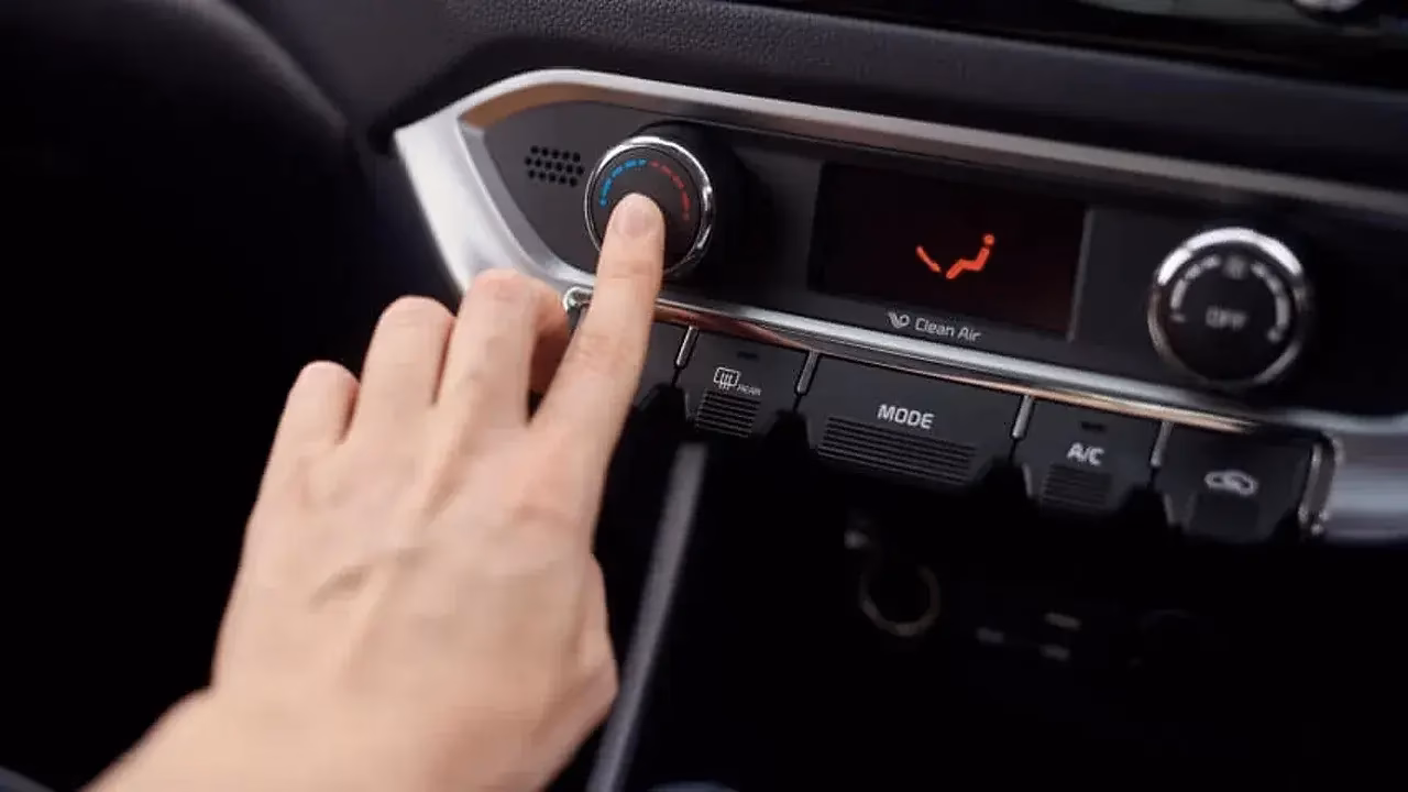 Czy Toyota RAV4 ma klimatyzację?