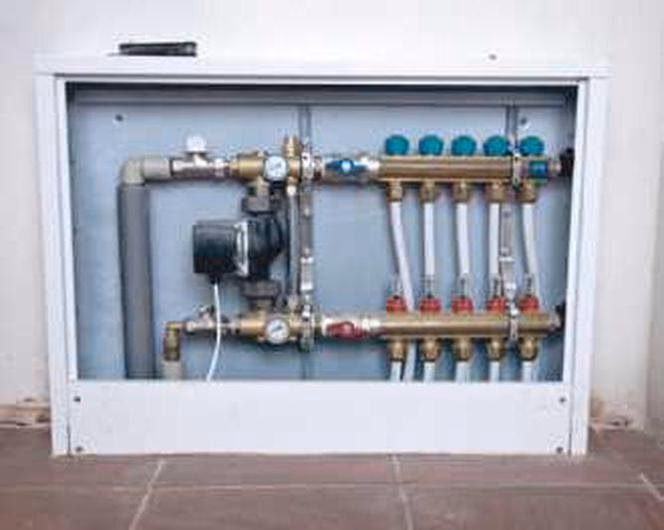 Jak regulować przepływ podłogówki?