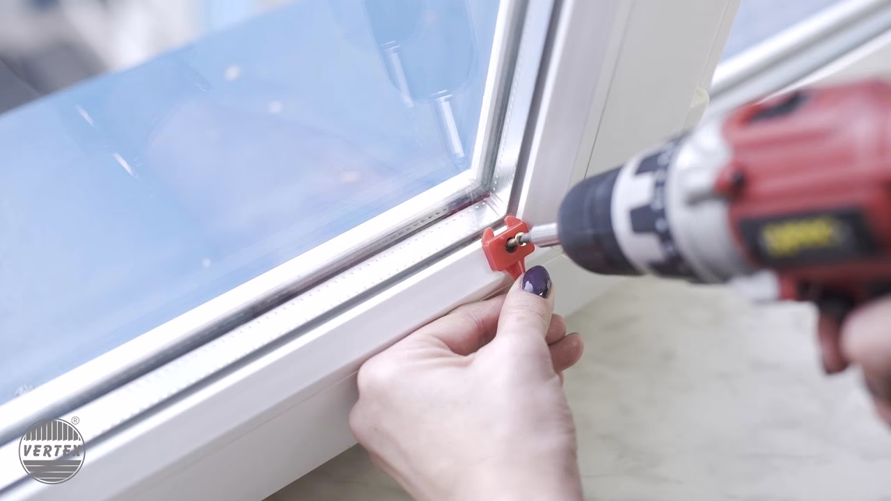 Jaka roleta na okno z wywietrznikiem?