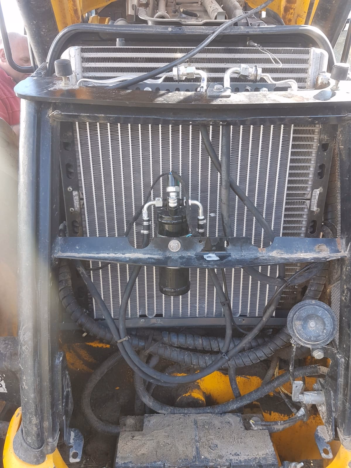 Jaki kraj produkuje JCB?