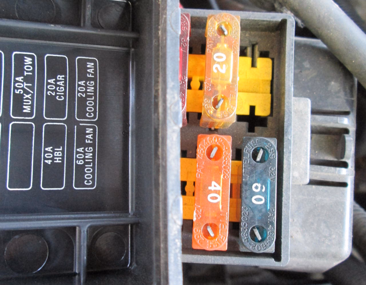 Jaka jest najwyższa temperatura dla Jeepa Grand Cherokee?