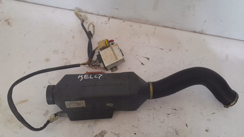 Ile waży Jelcz 422?