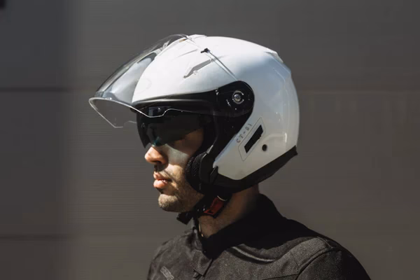 Po co kominiarka pod kask motocyklowy?