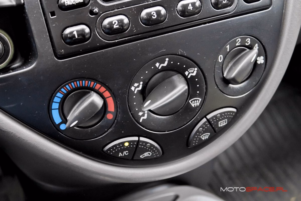 Jak włączyć nawiew, gdy nie ma klimatyzacji?