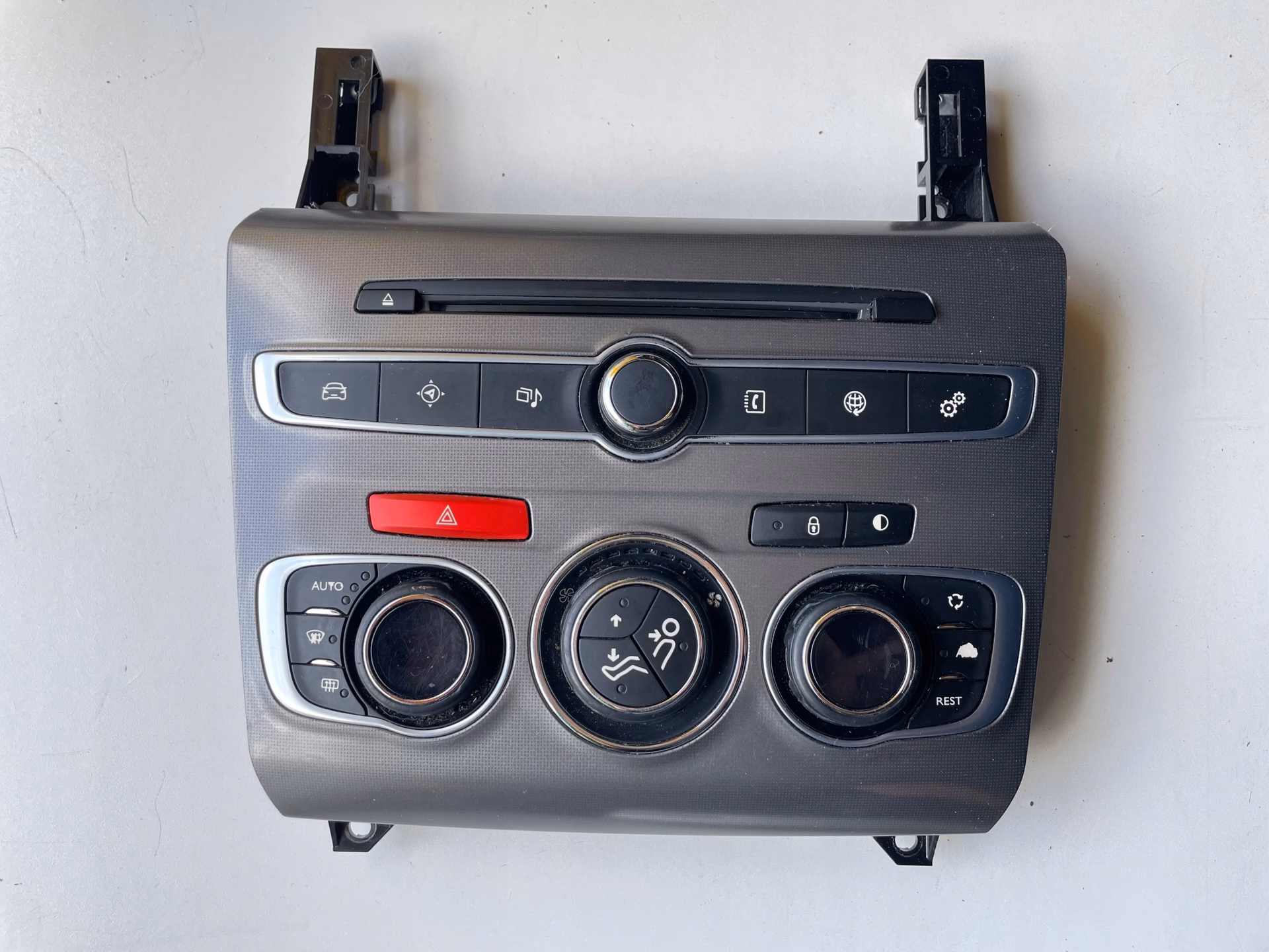 Co oznacza C4 w słowie „aircon”?