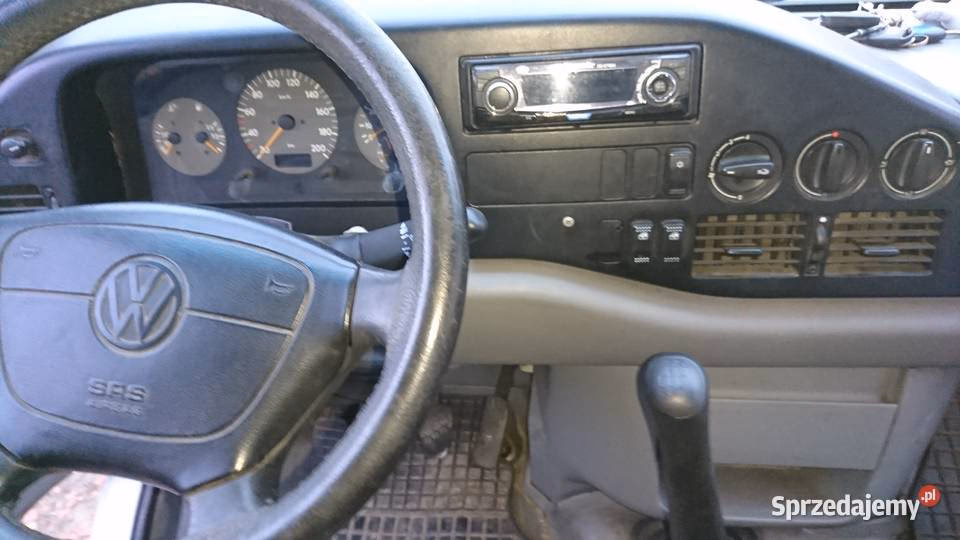 Ile pali VW LT 35?