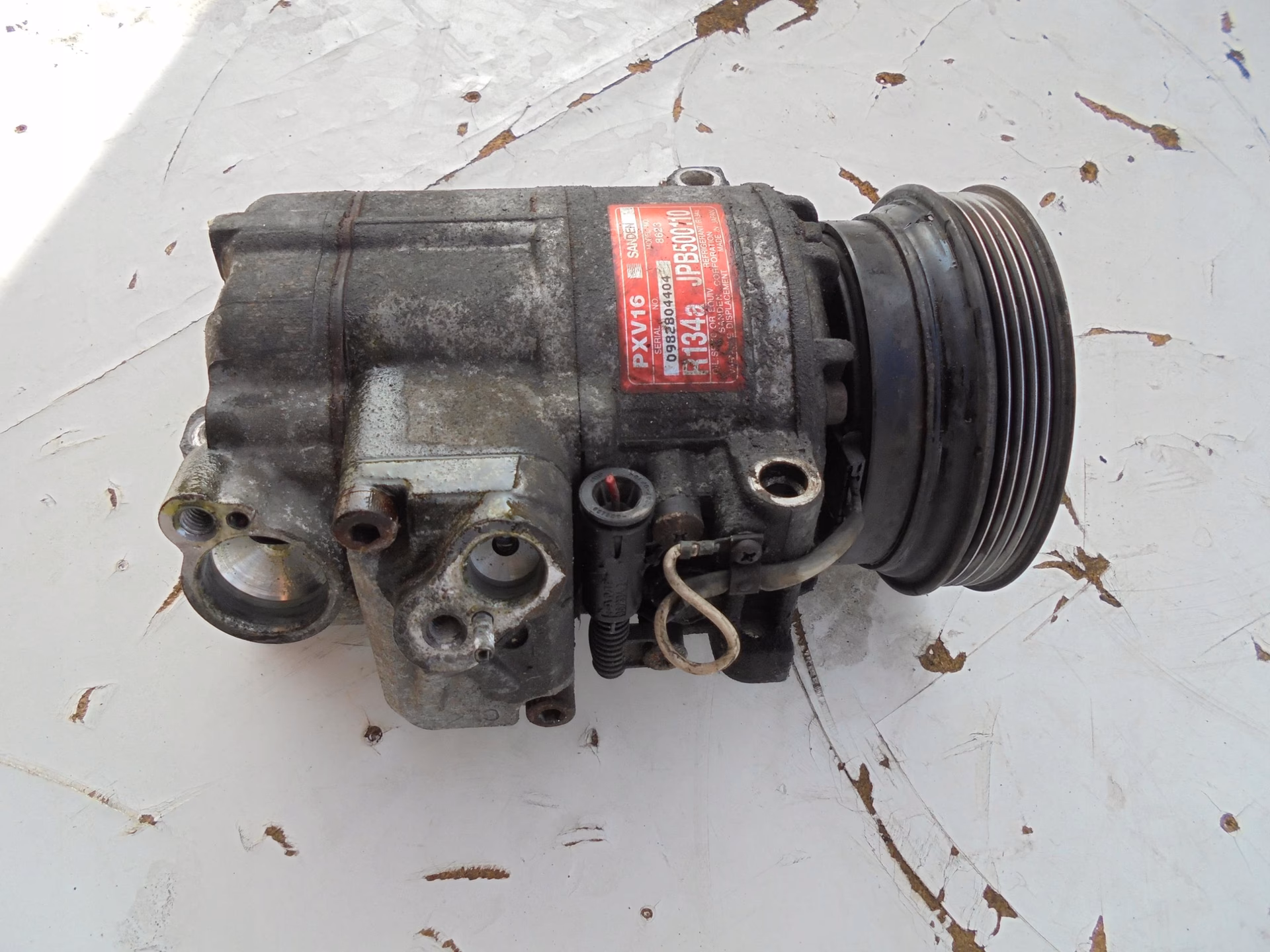 Dlaczego klimatyzacja w moim Land Roverze nie chłodzi?